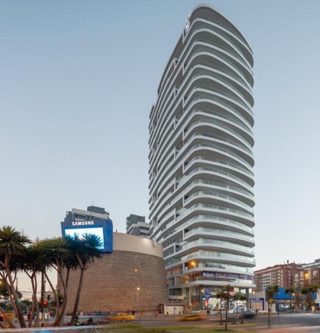 Suite Apartameto 1606 Espectacular Vista La Carolina, Piso 16 One - Кито Екстериор снимка