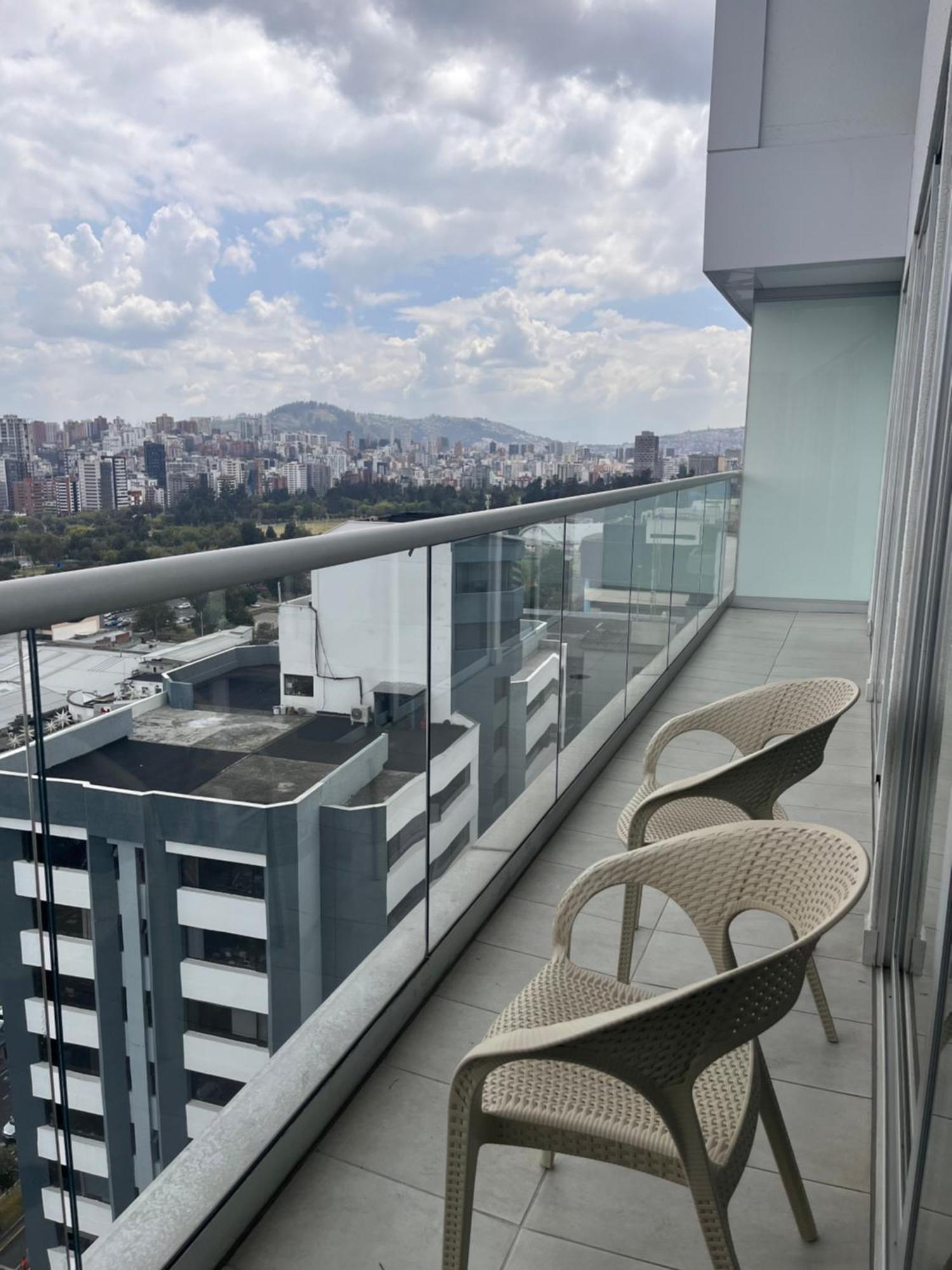 Suite Apartameto 1606 Espectacular Vista La Carolina, Piso 16 One - Кито Екстериор снимка